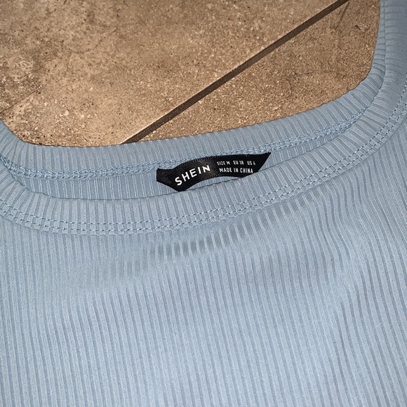 blue tank top - Picture 2 of 3